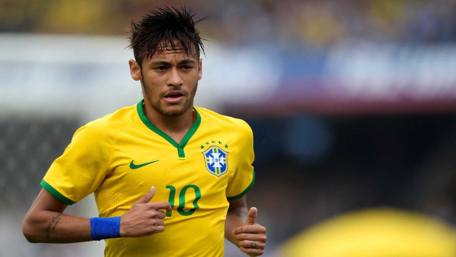 WRC安全措施：保障车手安全的幕后故事，wtcr安全车